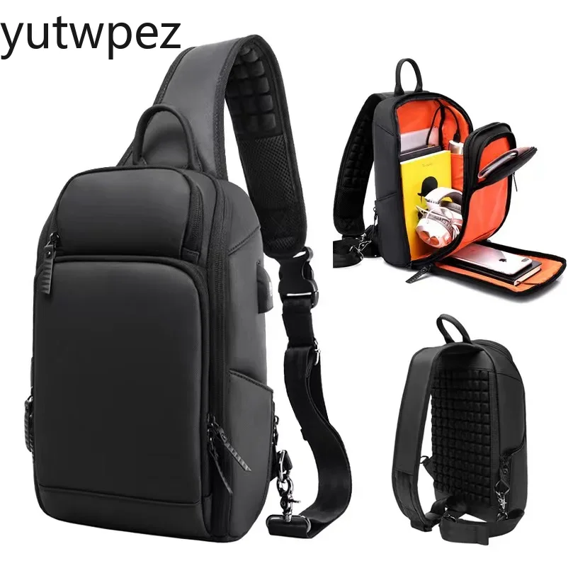 Hiking Backpack Waterproof - Outdoor Wandelrugzak Sport Borsttas Crossbody USB